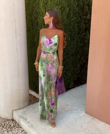 Robe Longue Colorée Et Sexy Avec Imprimé Halo-Teinture Et Écharpe Amovible