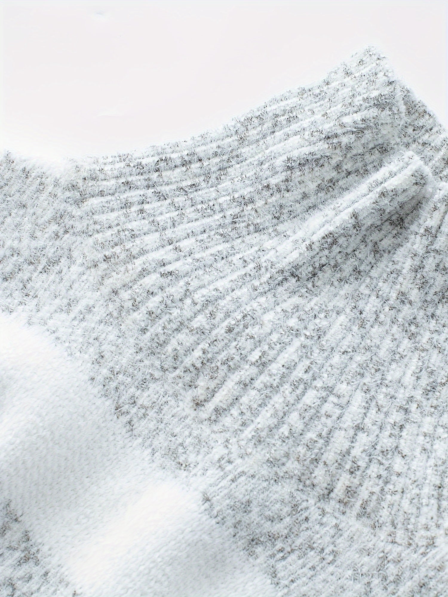 Chloé - Pull Élégant Rayé Col Roulé