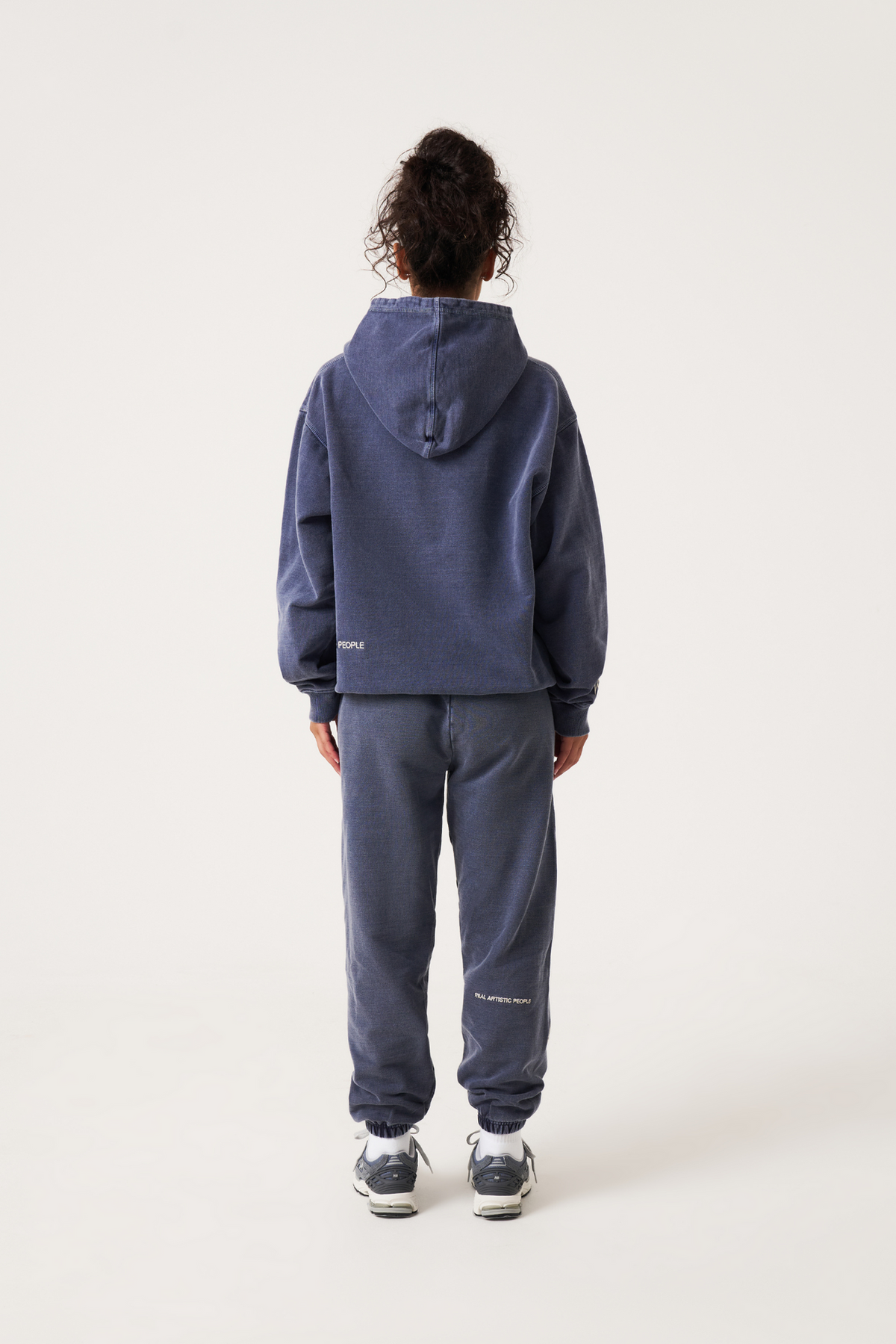Karine - Sweat à Capuche Chic Oversize Brodé