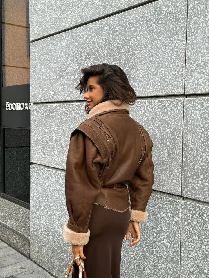 Élodie – Veste Courte Et Moderne Pour Femmes Avec Une Allure Raffinée