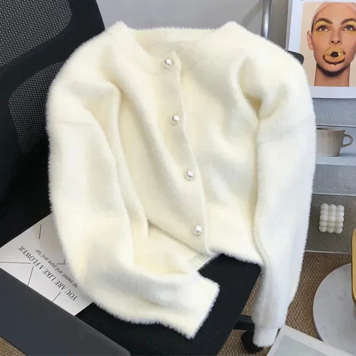 London - Cardigan en maille velours avec boutons en perles femme