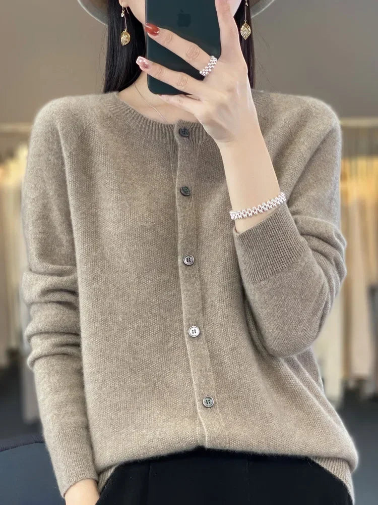 Isabelle - Femme Cardigan Élégant