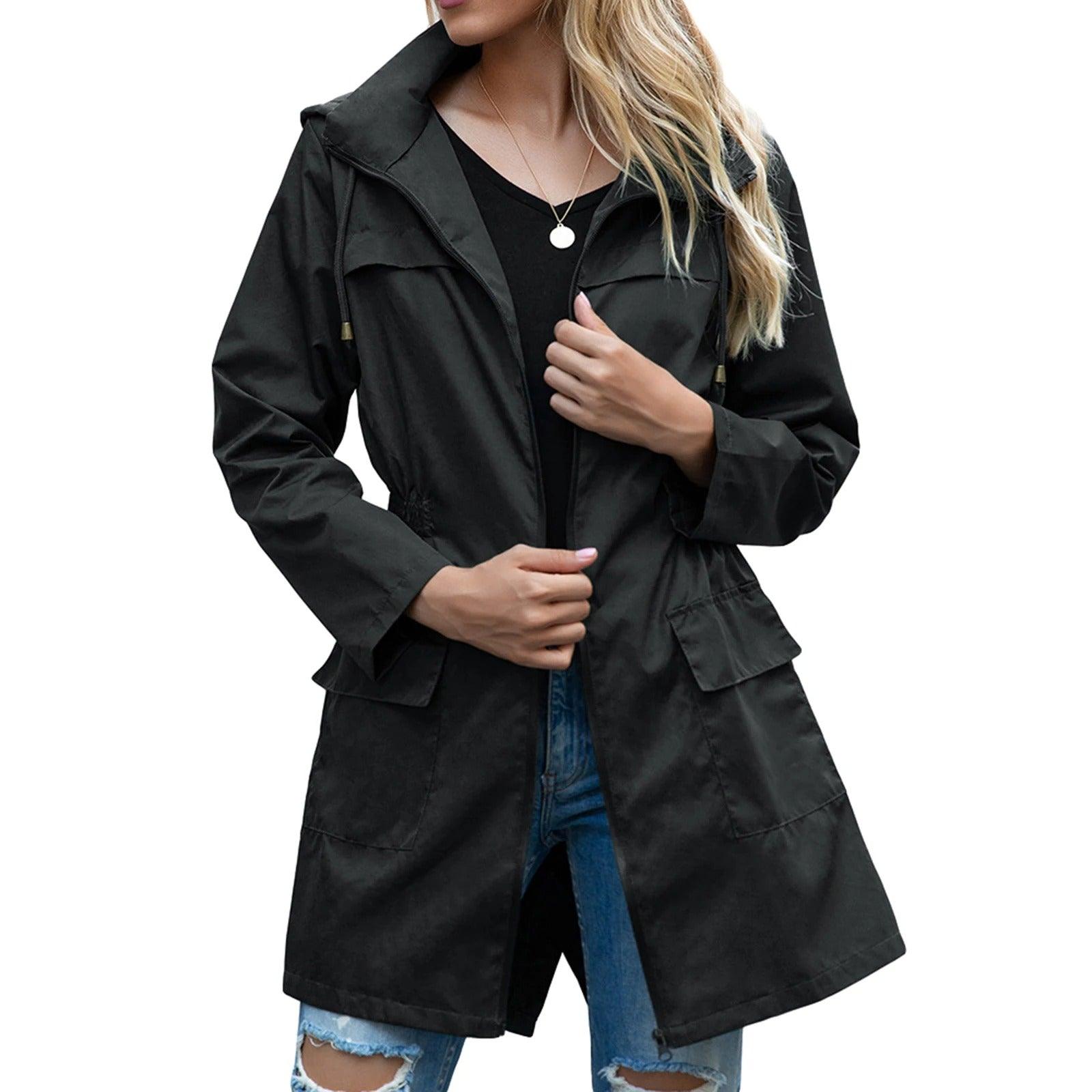 Julie â Manteau De Pluie Automnal Avec DĂ©tails StylĂ©s