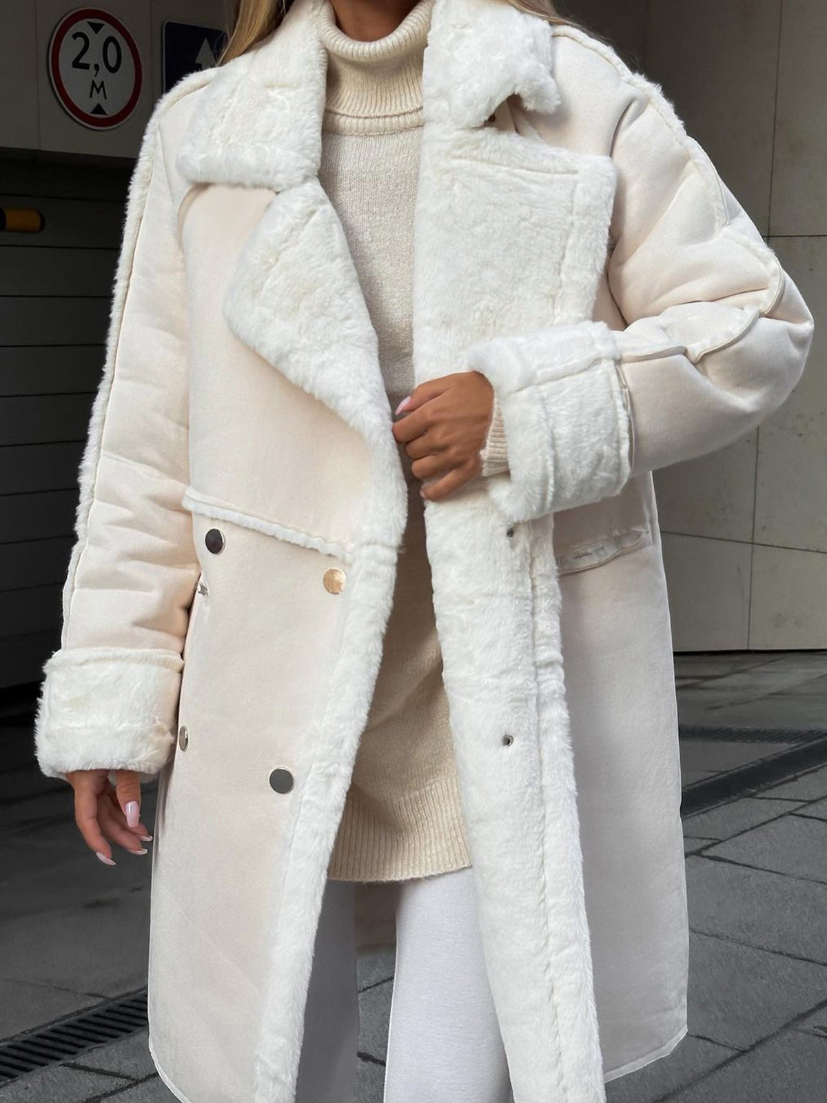 Monique | Manteau Élégant Long Teddy