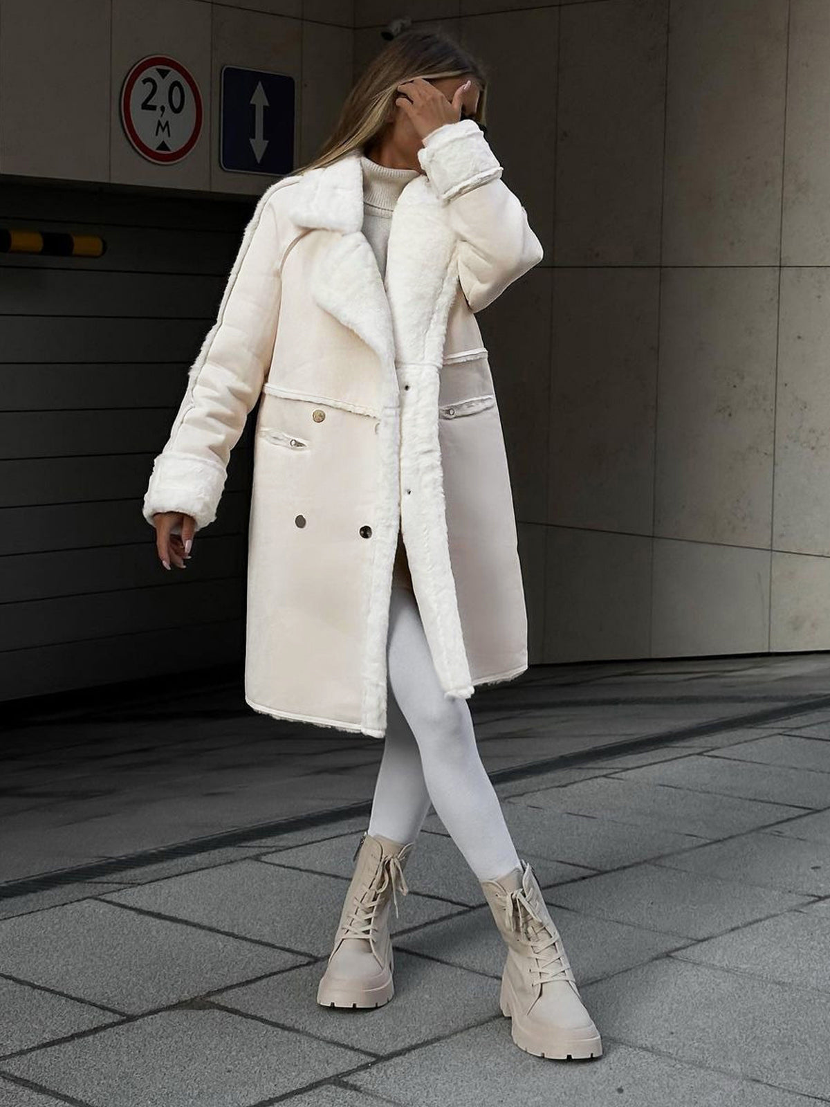 Monique | Manteau Élégant Long Teddy