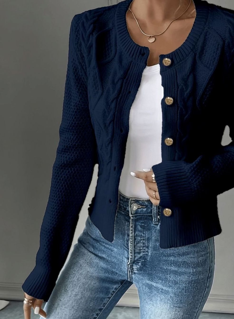 Isabelle - Cardigan Élégant Torsadé Boutonné