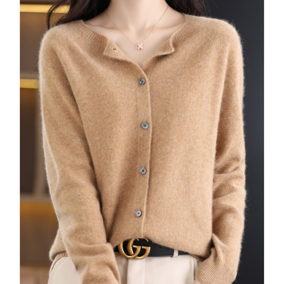 Caroline - Cardigan Élégant Maille Boutonné