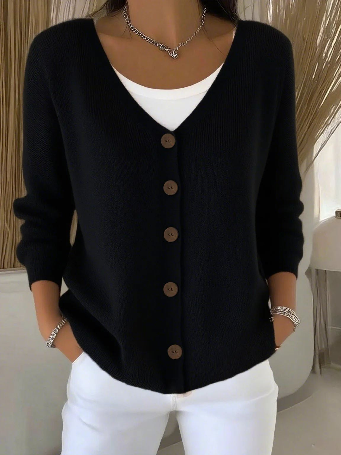 Delphine - Cardigan Élégant Col V Boutonné