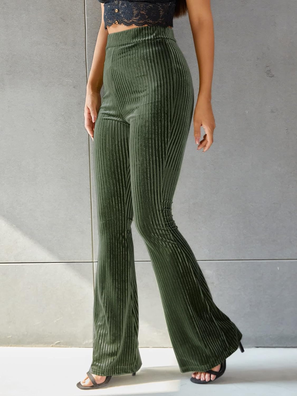 Carla - Pantalon Évasé en Velours Côtelé