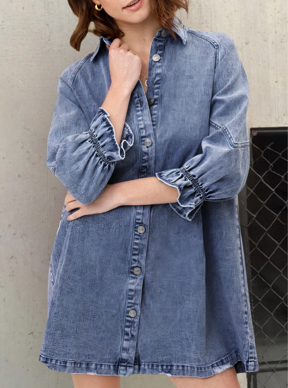 Jeanne – Robe denim à manches longues avec allure urbaine