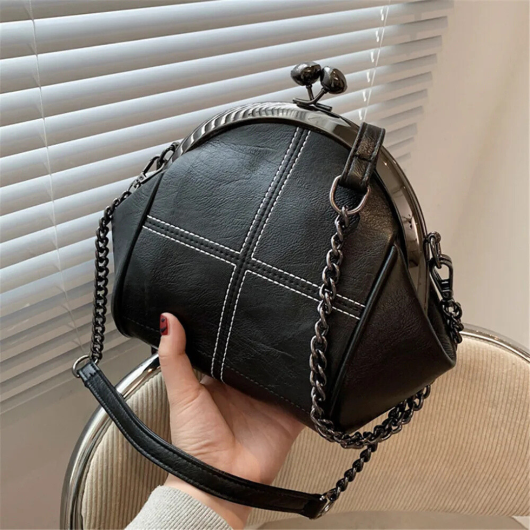 Manon – Sac bandoulière élégant avec détail chaîne et style raffiné