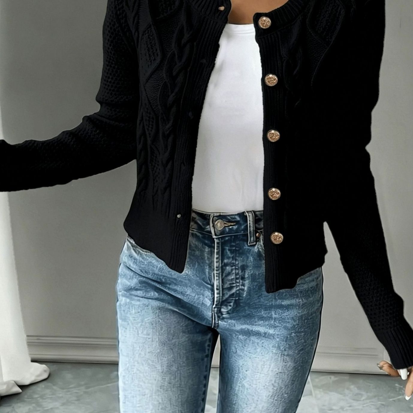 Isabelle - Cardigan Élégant Torsadé Boutonné