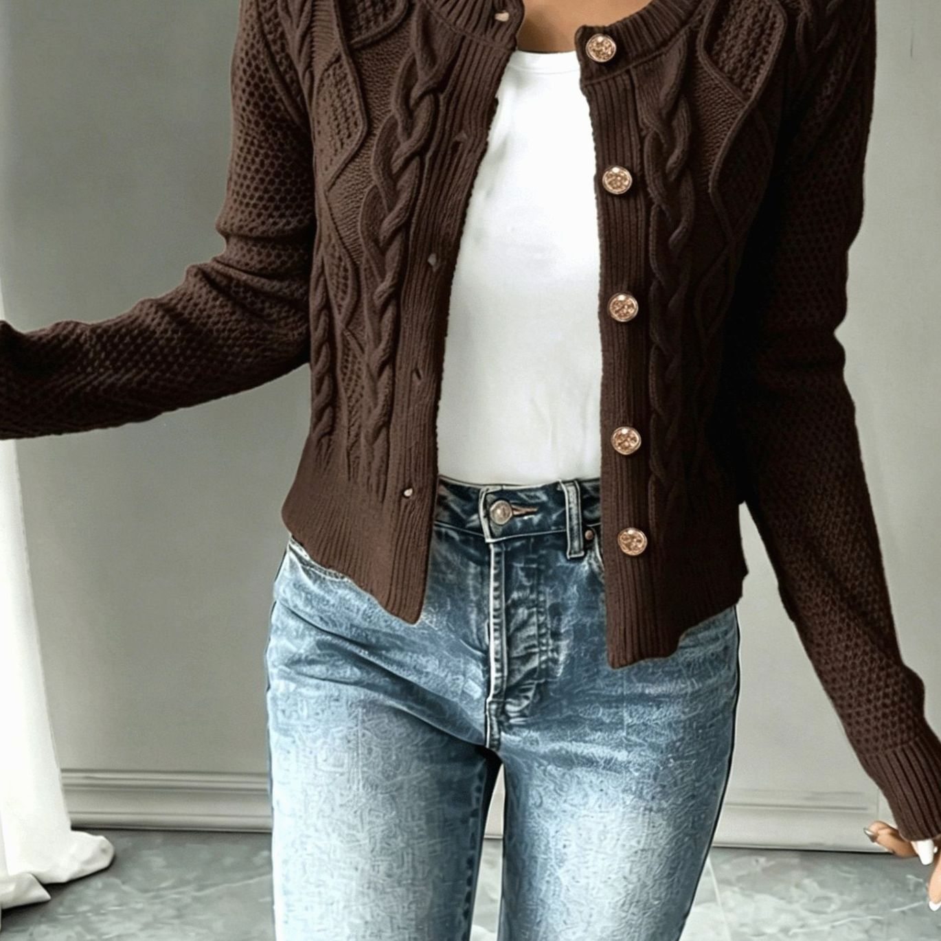 Isabelle - Cardigan Élégant Torsadé Boutonné